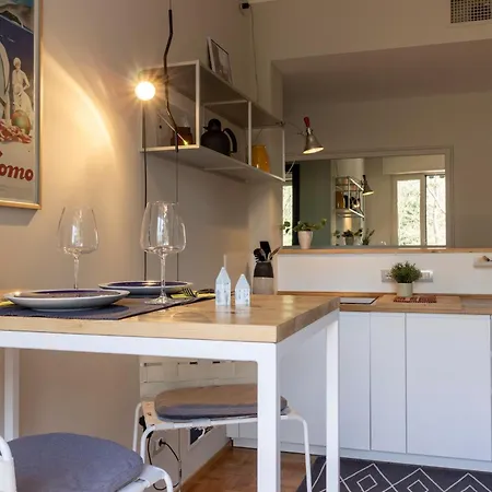 Cosy In The Park Quiete E Relax In Un'oasi * コモ